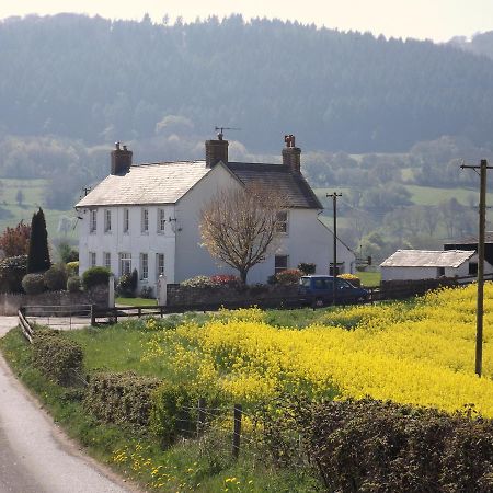 Hardwick Farm Villa Abergavenny ภายนอก รูปภาพ